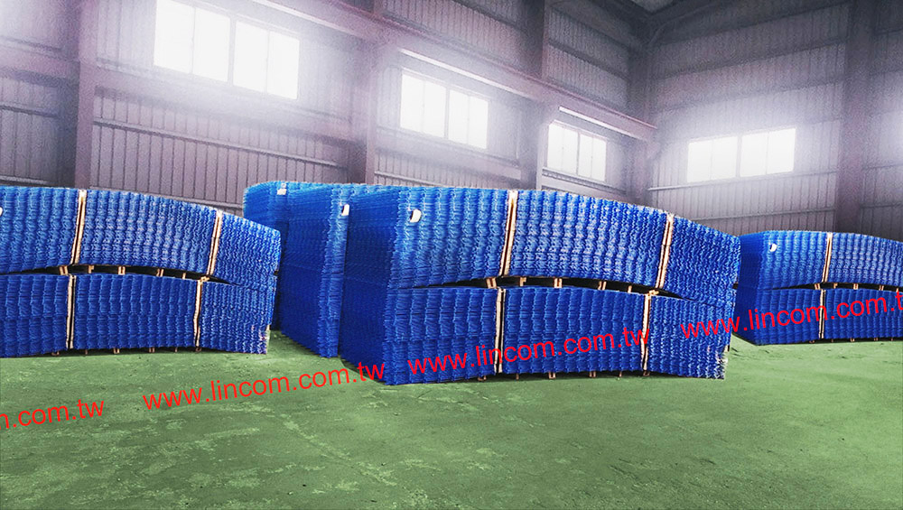 Mesh fence powder coated in blue.