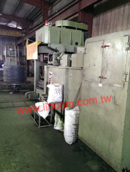 Deformed wire drawing machine made in Taiwan. This vertical type single drum design saves the acid washing process.